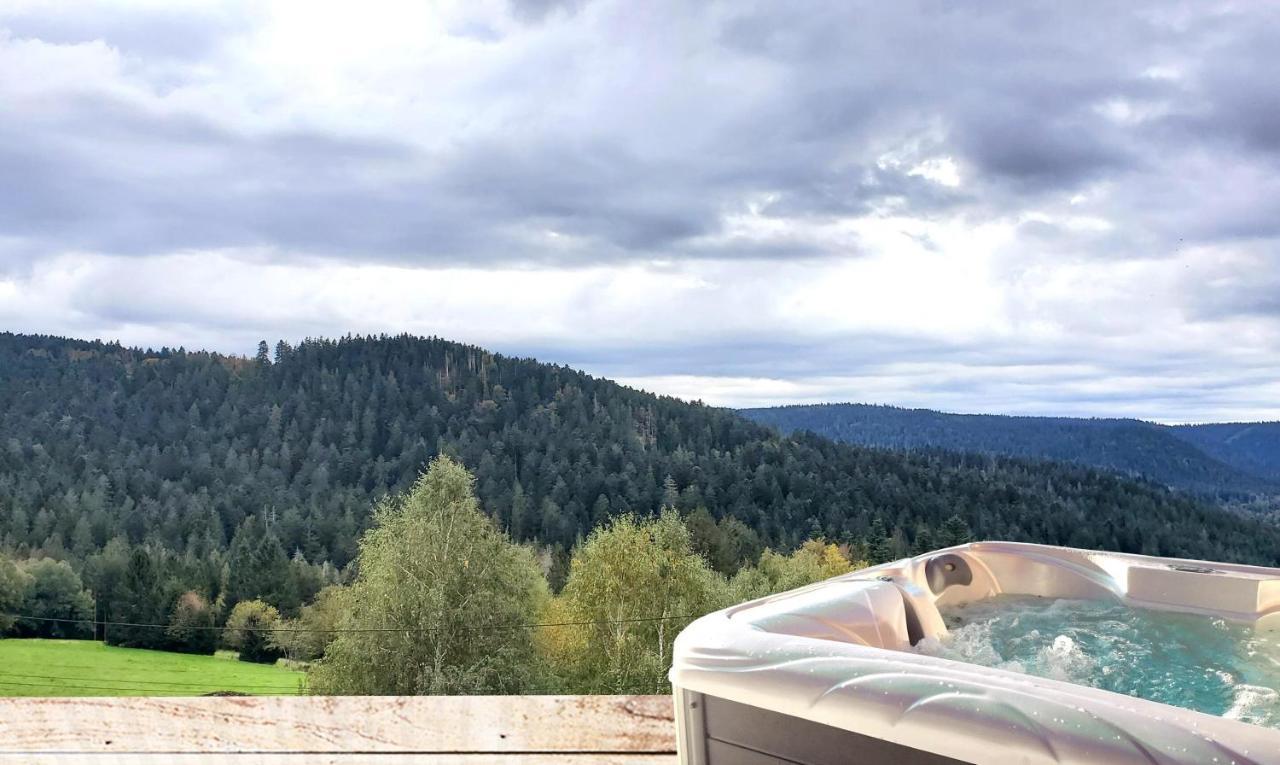 Gite Panoramique Et Spa De Liezey La Source 外观 照片